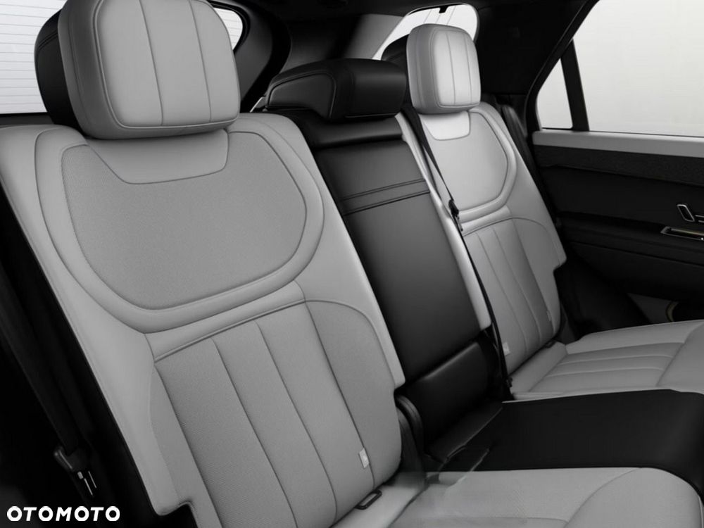 Land Rover Range Rover Sport EV550 First Edition - 8