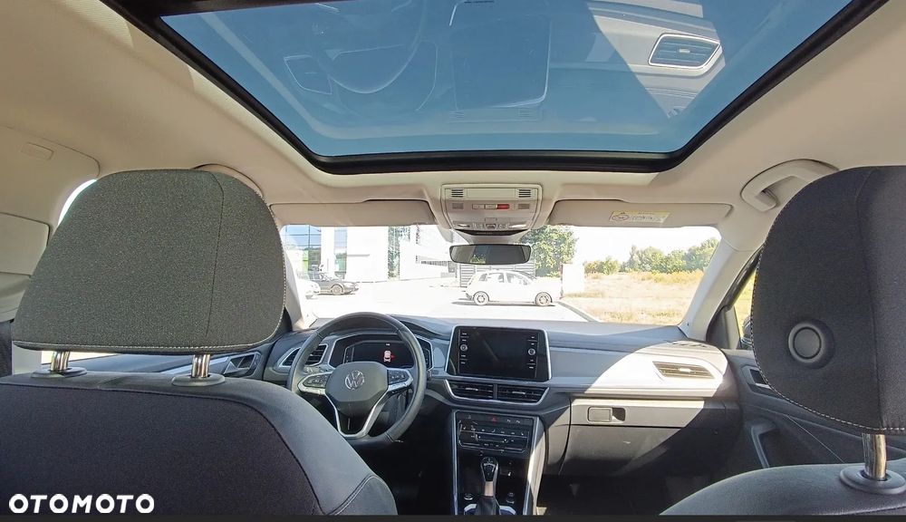 Volkswagen T-Roc 2022 photo 3