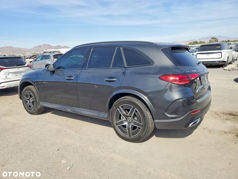 Mercedes-Benz GLC - 3