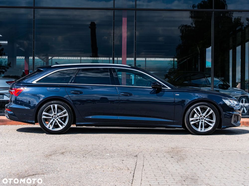 Audi A6 Avant - 16