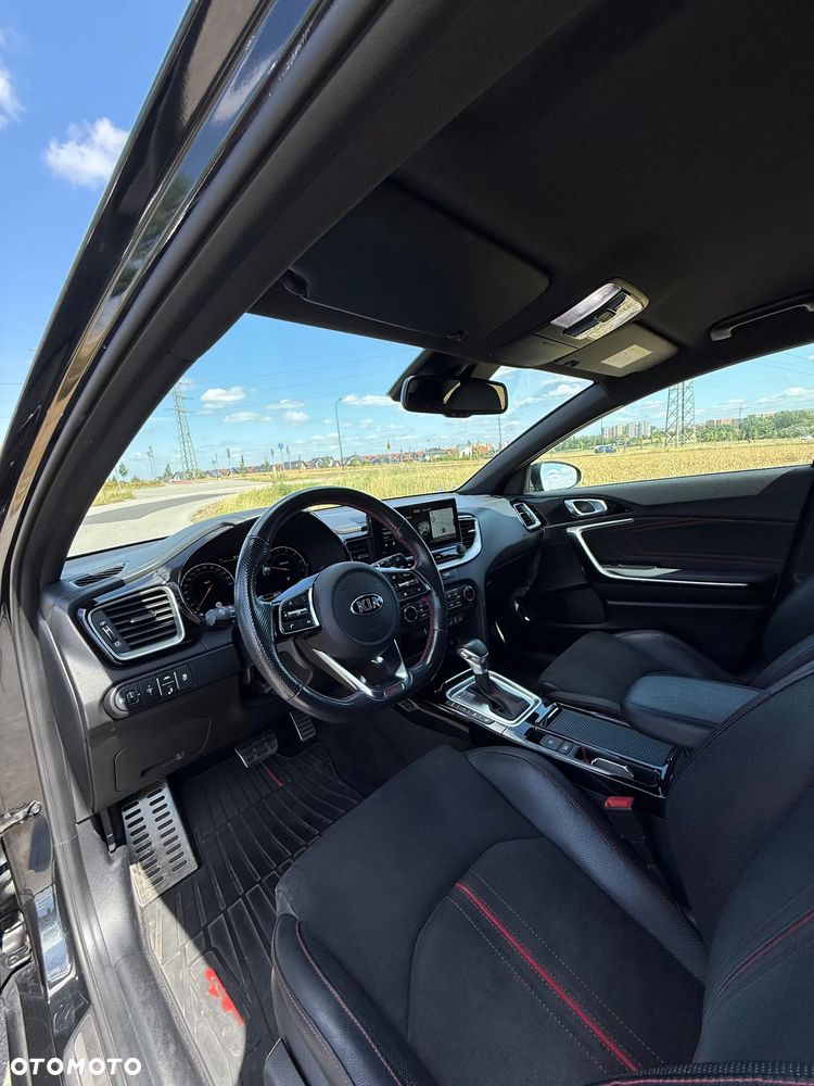 Kia ProCeed 1.6 T-GDI GT DCT - 8