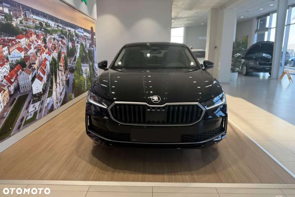 Skoda Superb 1.5 TSI mHEV Drive DSG - 8