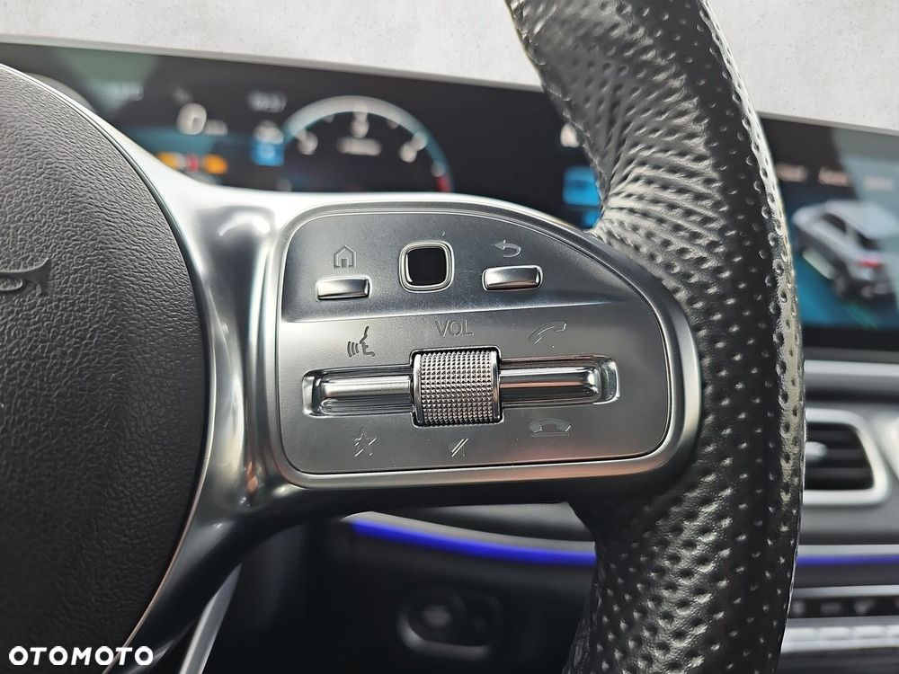 Mercedes-Benz GLE - 21