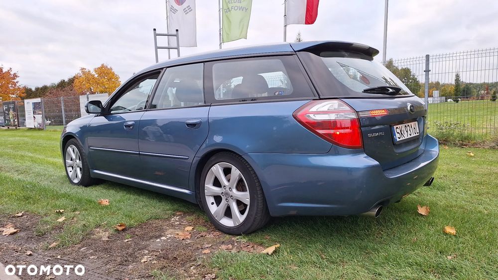 Subaru Legacy 3.0R - 4