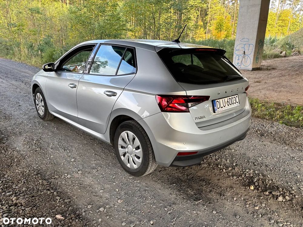 Skoda Fabia 1.0 Ambition - 4
