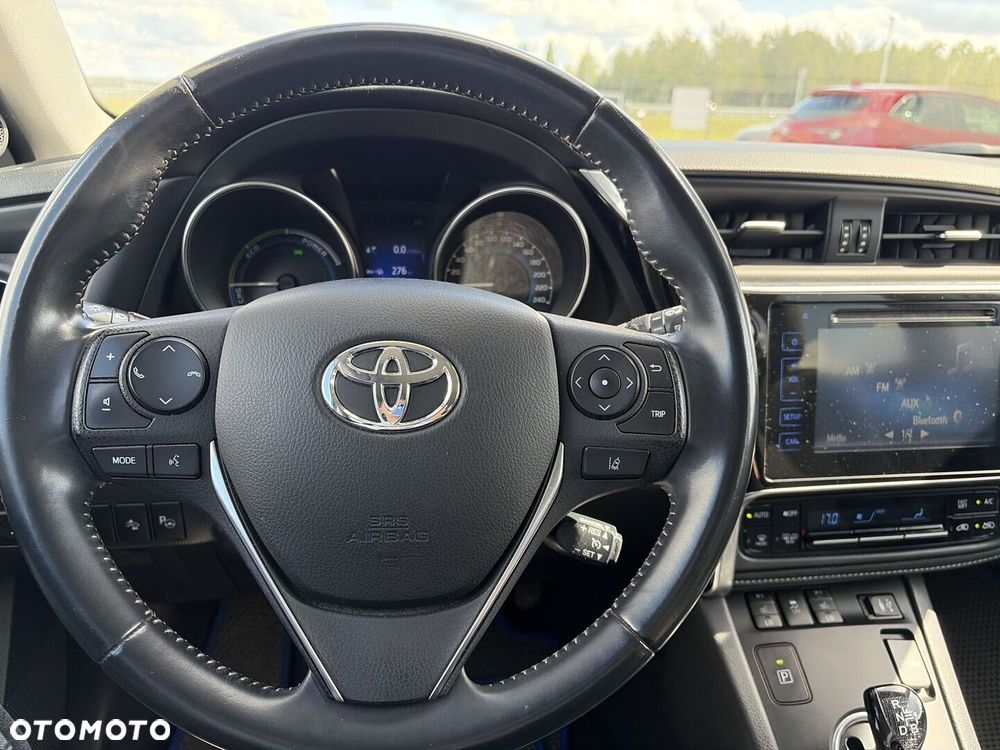 Toyota Auris - 18