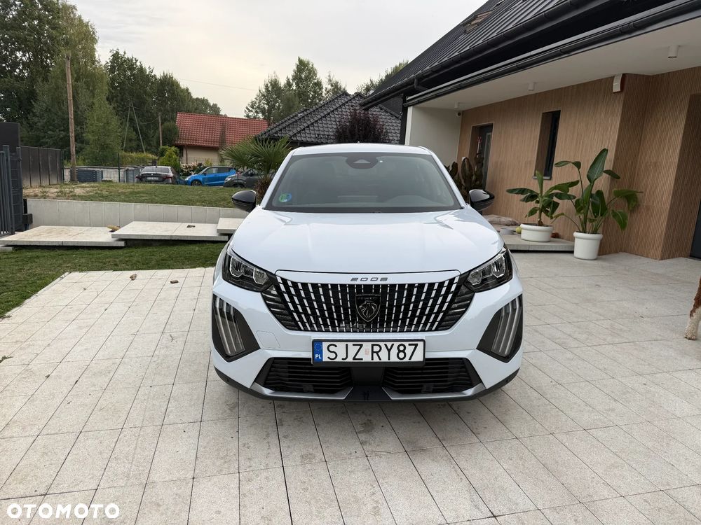 Peugeot 2008 Hybrid 145 e-DSC Allure - 3