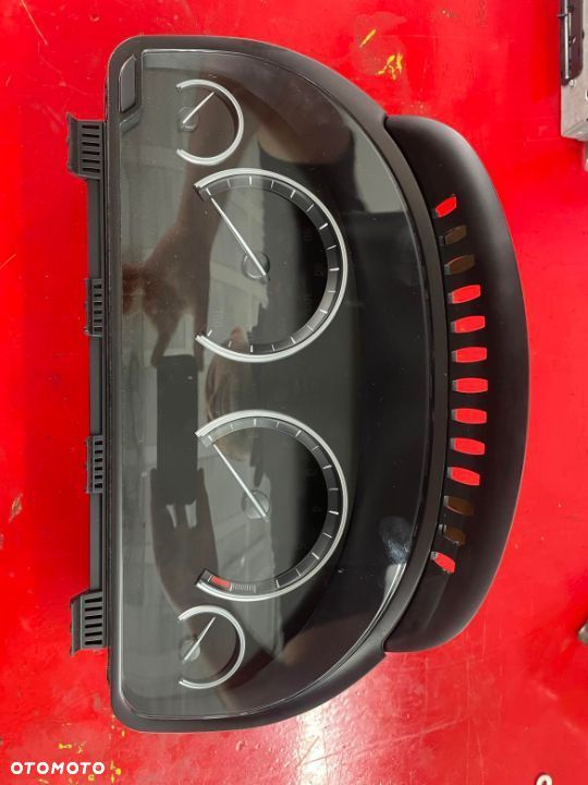 BMW F10 4.4B LICZNIK ZEGAR 8795126 173884 - 1