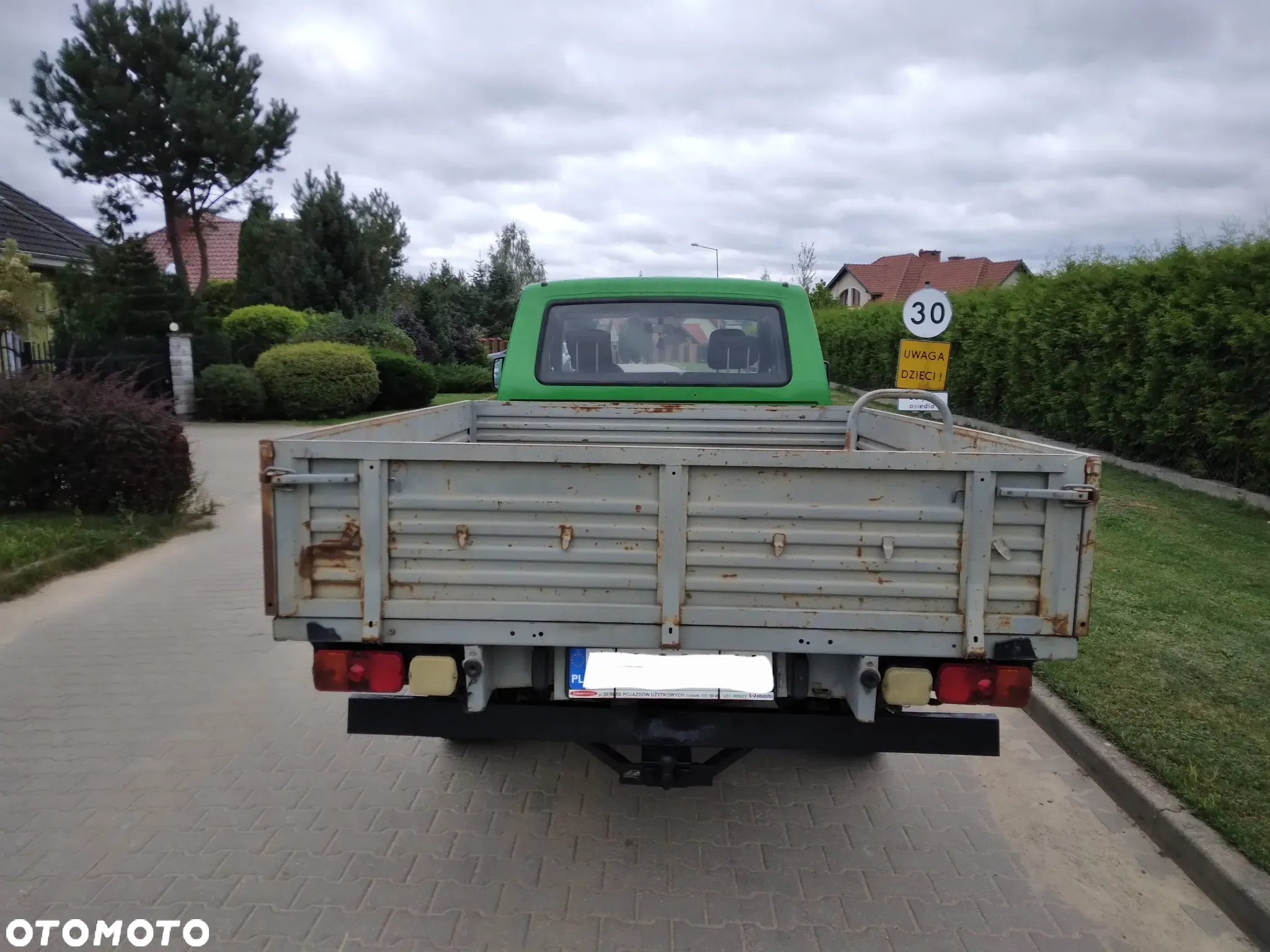 Uaz Inny - 16