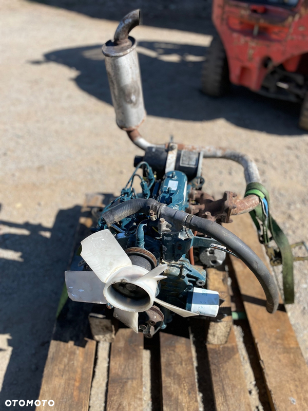Silnik Kubota D722-E