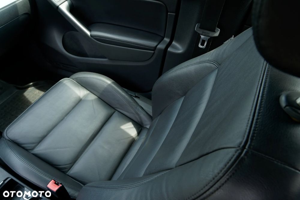 Volkswagen Golf VI 2.0 TDI GTD - 22