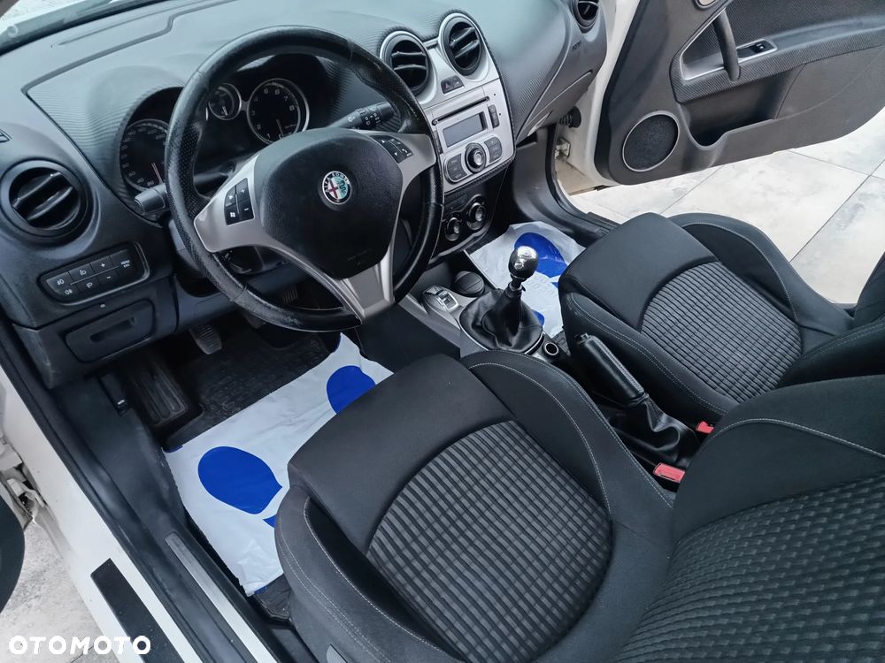 Alfa Romeo Mito 1.4 TB Distinctive - 6