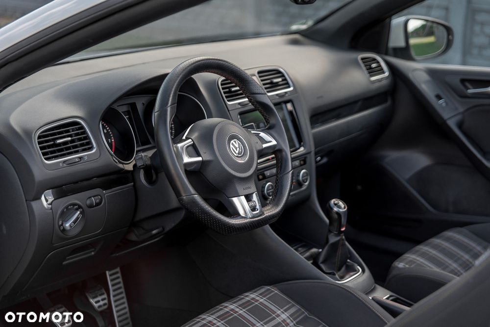 Volkswagen Golf Cabrio GTI - 33