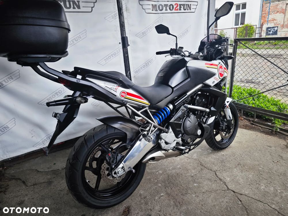 Kawasaki Versys 650 - 3