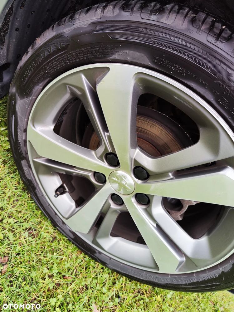 Peugeot 308 1.2 PureTech GPF Allure S&S - 6