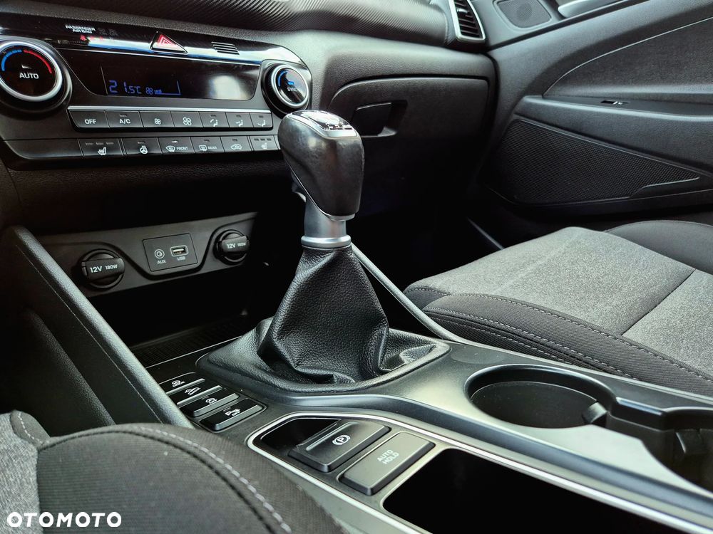 Hyundai Tucson 1.6 T-GDI Style 2WD - 30