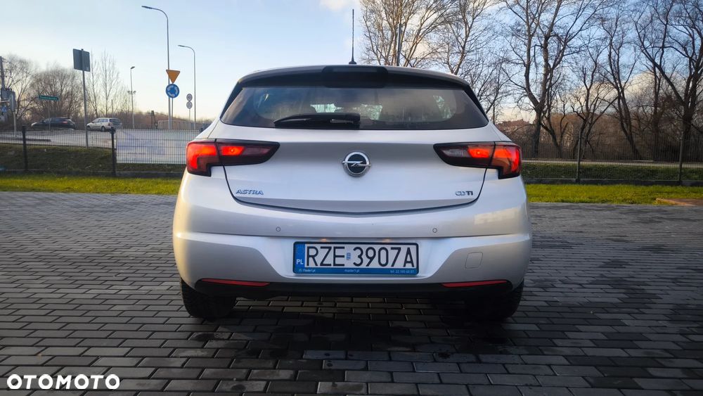Opel Astra 1.6 CDTI Enjoy - 5