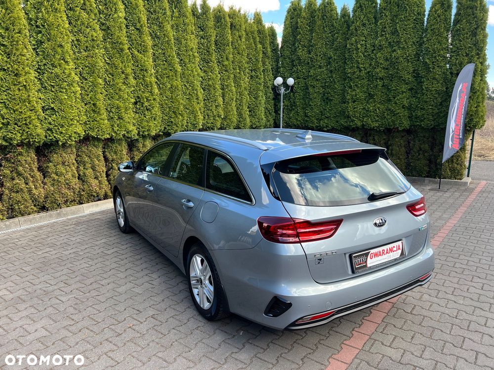 Kia Ceed 1.6 CRDi SCR L - 10