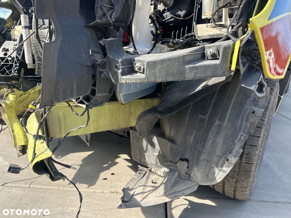 Mercedes-Benz SPRINTER - 9