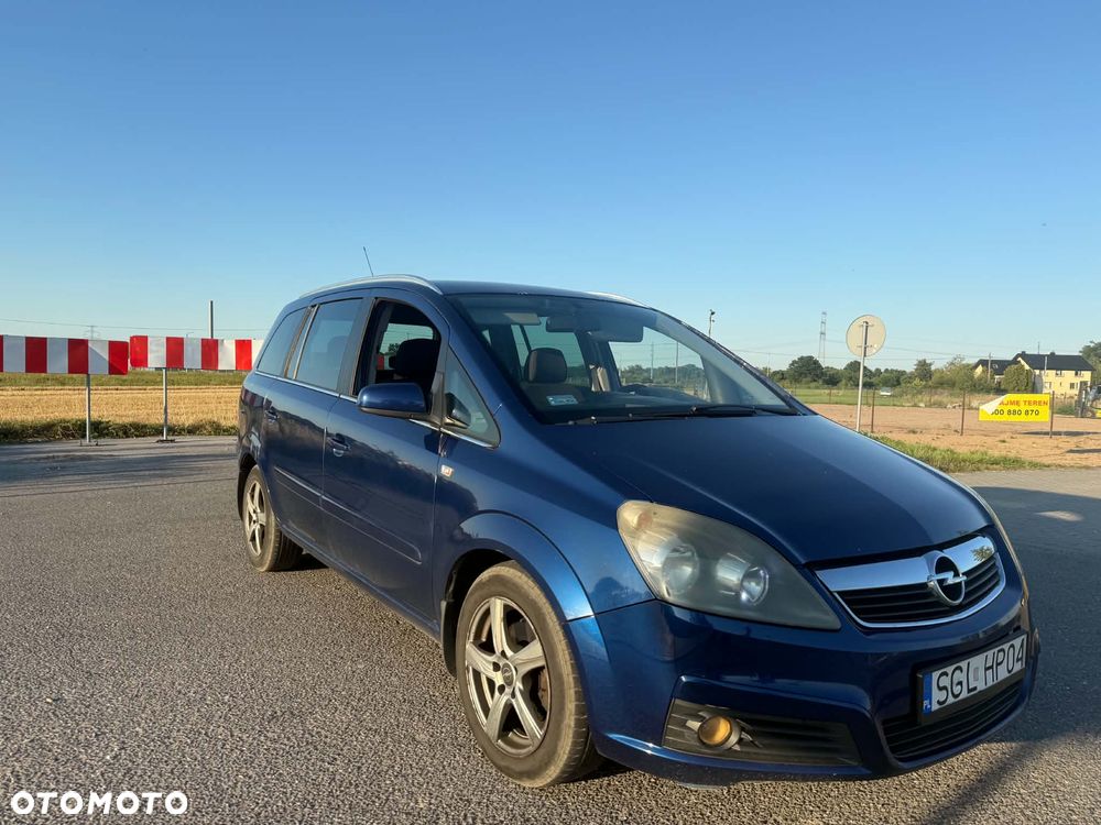 Opel Zafira 1.6 Cosmo - 2