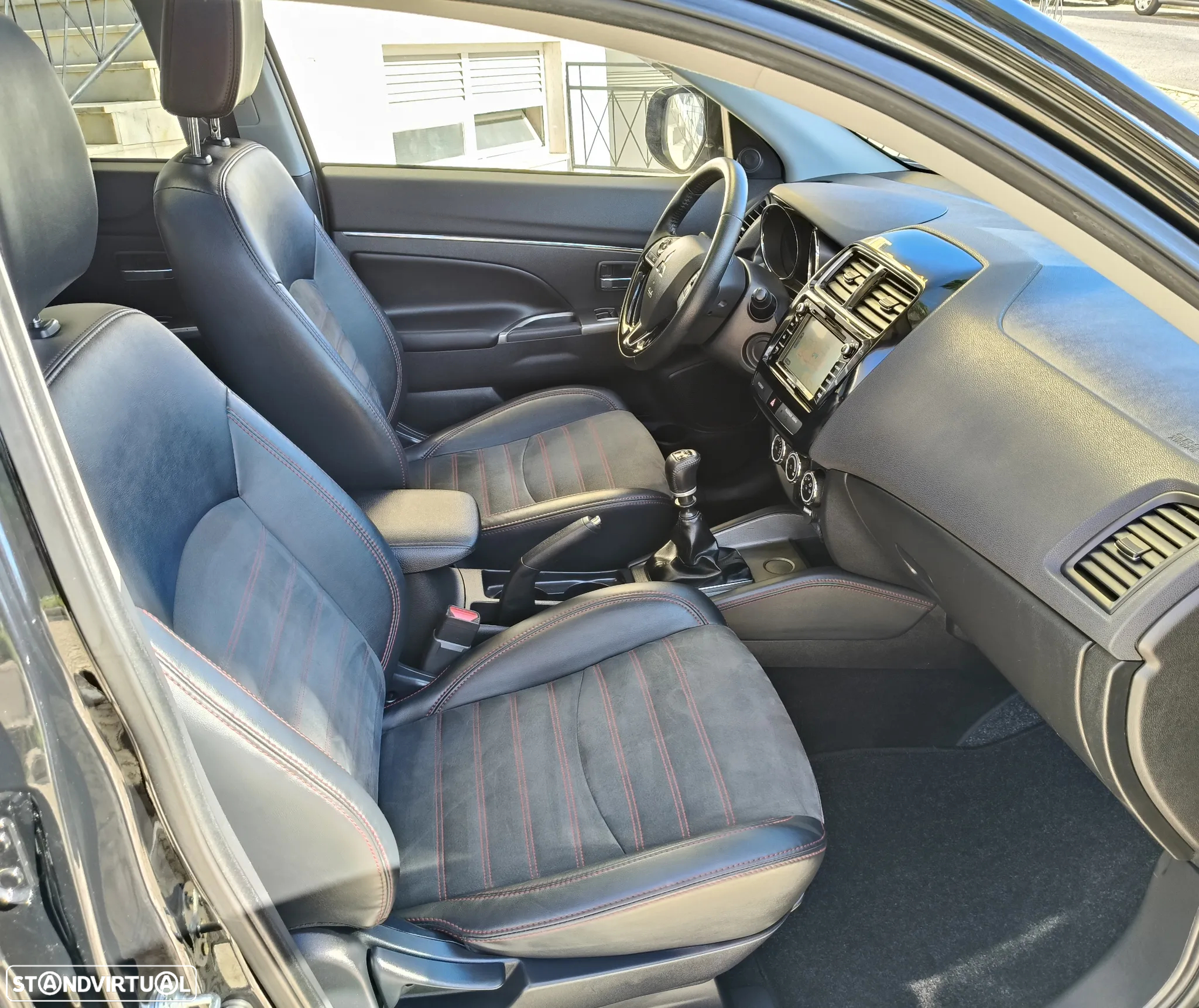 Mitsubishi ASX 1.6 DI-D Tokyo Edition - 19