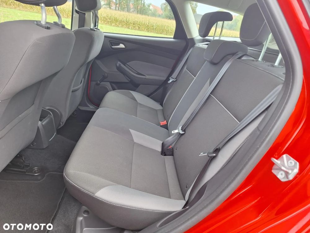 Ford Focus 1.6 TDCi DPF Start-Stopp-System Trend - 10