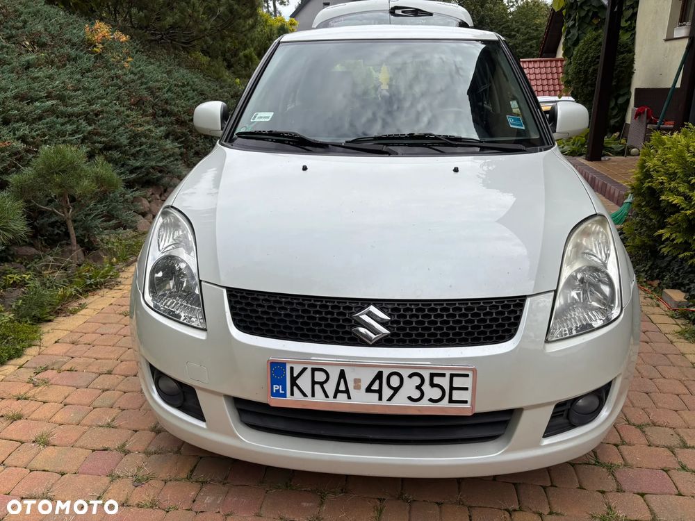 Suzuki Swift 1.3 4x4 Comfort - 1