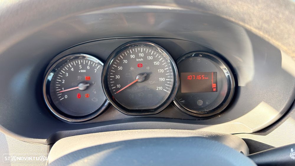Dacia Lodgy TCe 115 Stepway - 10
