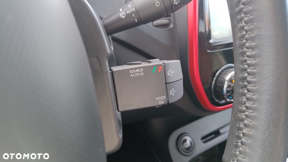 Renault Captur 1.2 TCe Helly Hansen EDC - 18