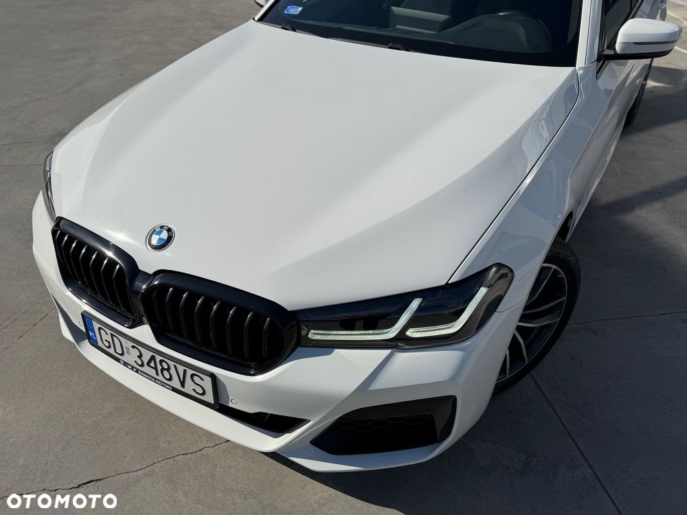 BMW Seria 5 520d xDrive mHEV M Sport sport - 5