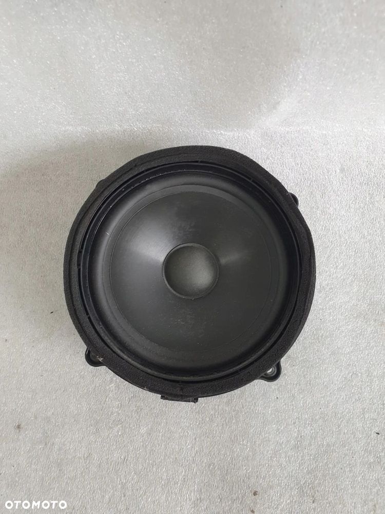 GŁOŚNIK TYŁ TYLNY 5H22-70451-LB RANGE SPORT L320 - 1