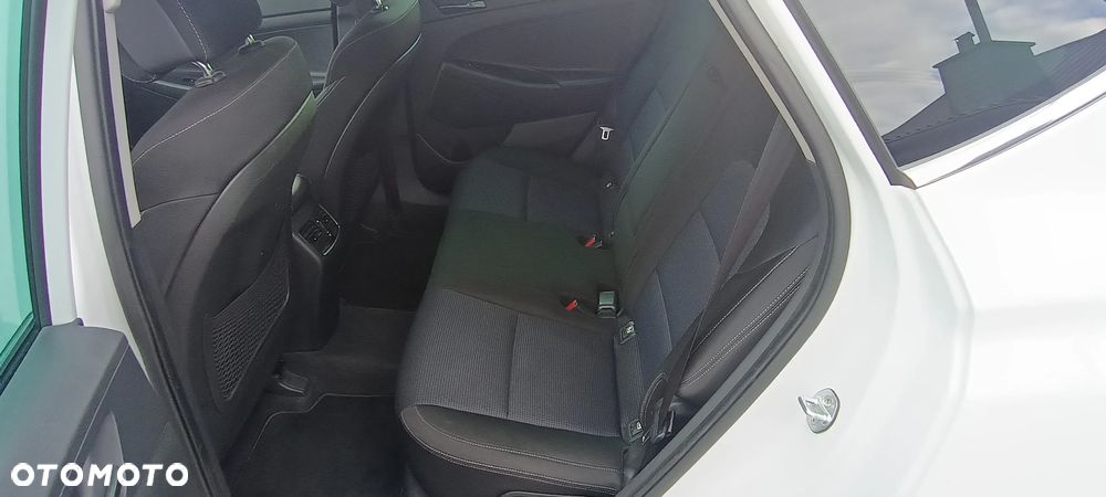 Hyundai Tucson 1.7 CRDI BlueDrive Premium 2WD DCT - 27