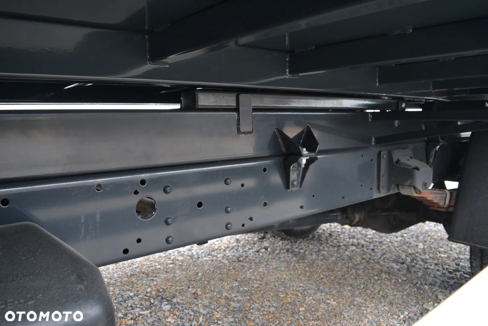 Iveco Daily 70C15 70C17 Niski przebieg tylko 106 920 km Nowy 3-stronny WYWROT PTO 72C 65C 50C 35C - 20