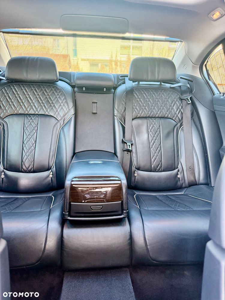 BMW Seria 7 730Ld xDrive - 17