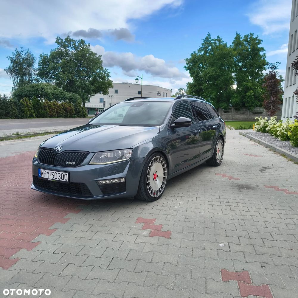 Skoda Octavia 2.0 TDI RS DSG - 1