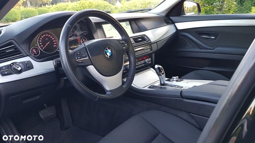 BMW Seria 5 520d Modern Line - 24
