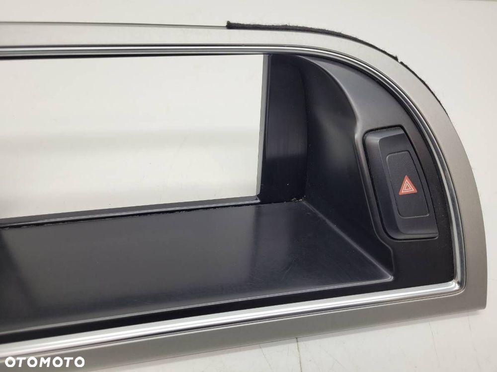 RAMKA WYŚWIETLACZA KOKPITU DEKOR AUDI A5 8T 8T1857186H - 2