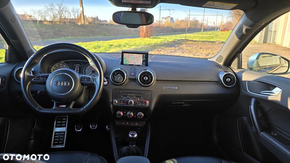 Audi S1 Sportback 2.0 TFSI - 11