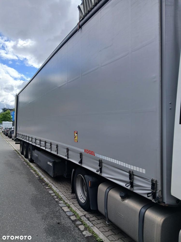 Kögel MEGA SN24 - 1
