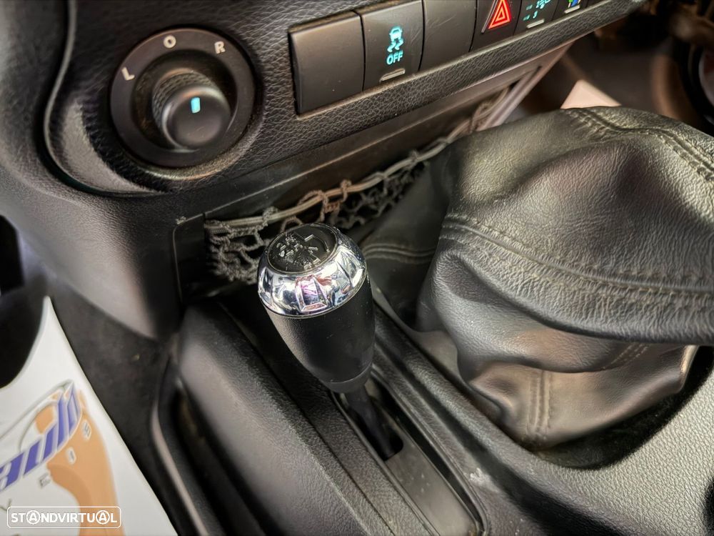 Jeep Wrangler 2.8 CRD MTX Sport 4L - 47