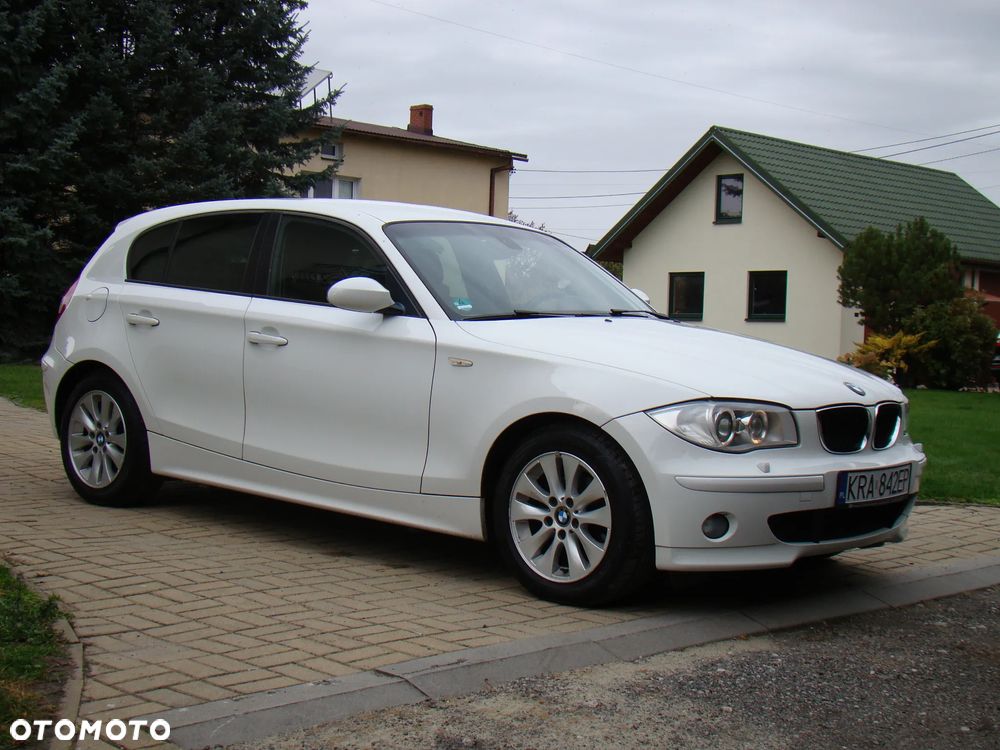 BMW Seria 1 118i - 4