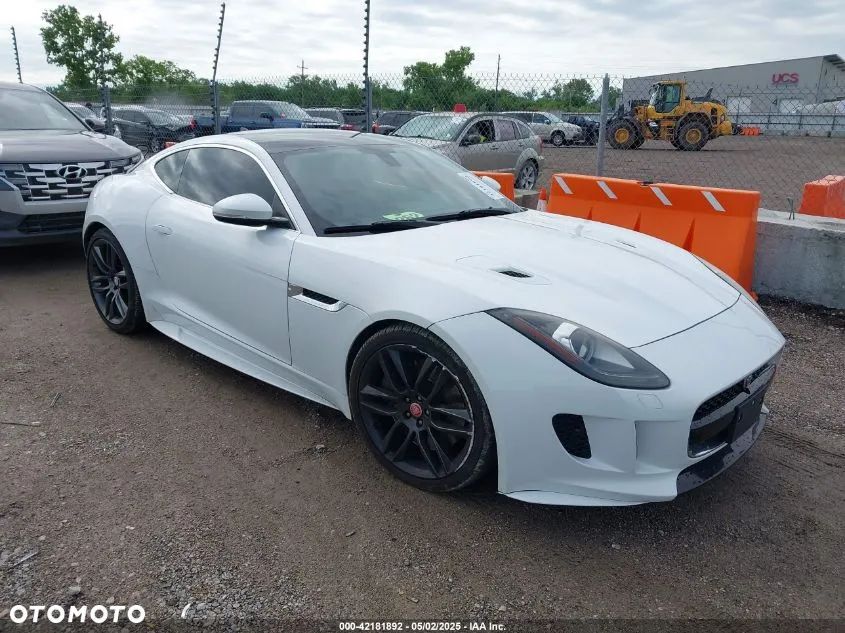 Jaguar F-Type - 1