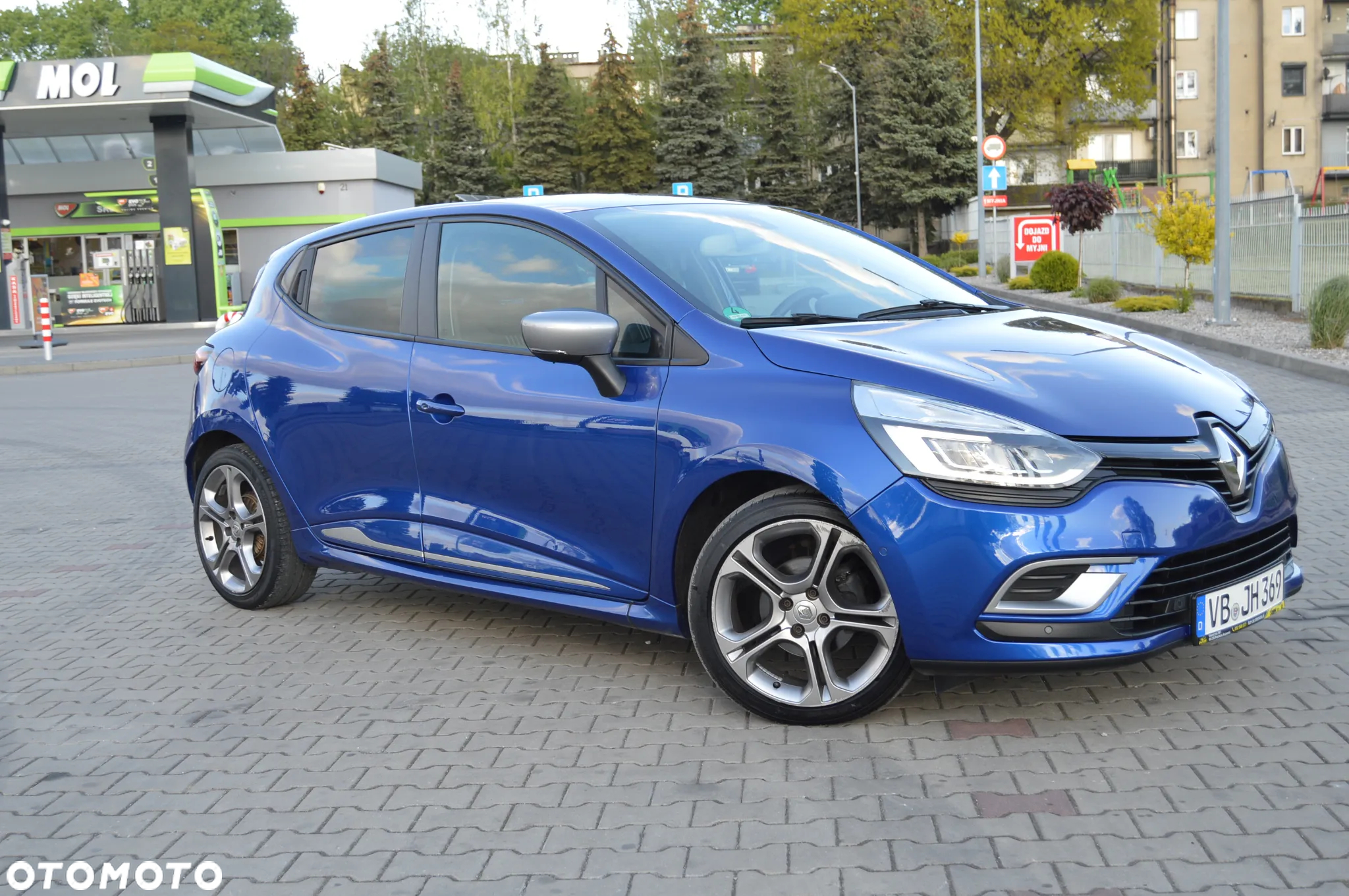 Renault Clio ENERGY TCe 120 Bose Edition - 16