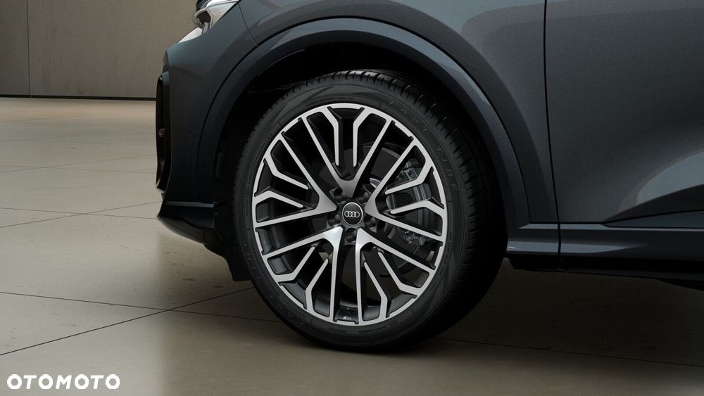 Audi Q5 Sportback - 4