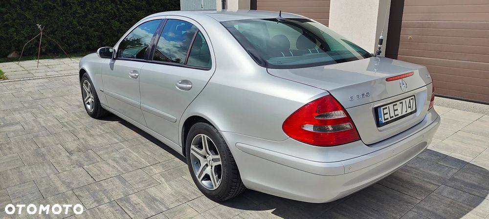 Mercedes-Benz Klasa E 320 CDI Classic DPF - 4