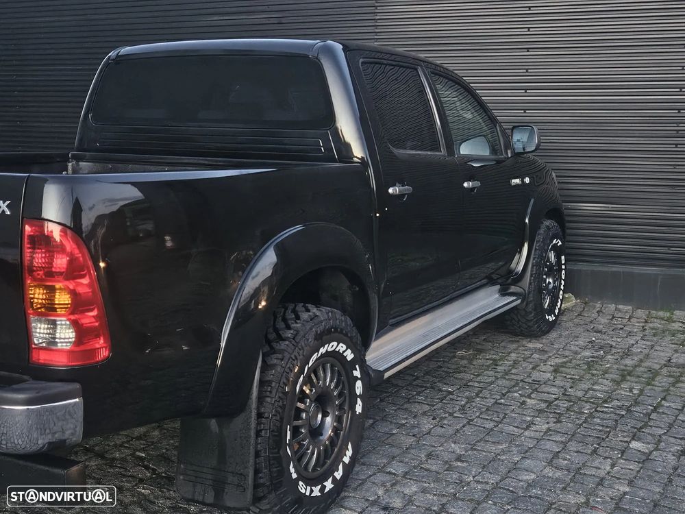 Toyota Hilux 3.0 D-4D 4WD CD Trac. PM+EP - 28