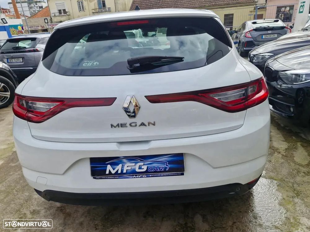 Renault Mégane - 9