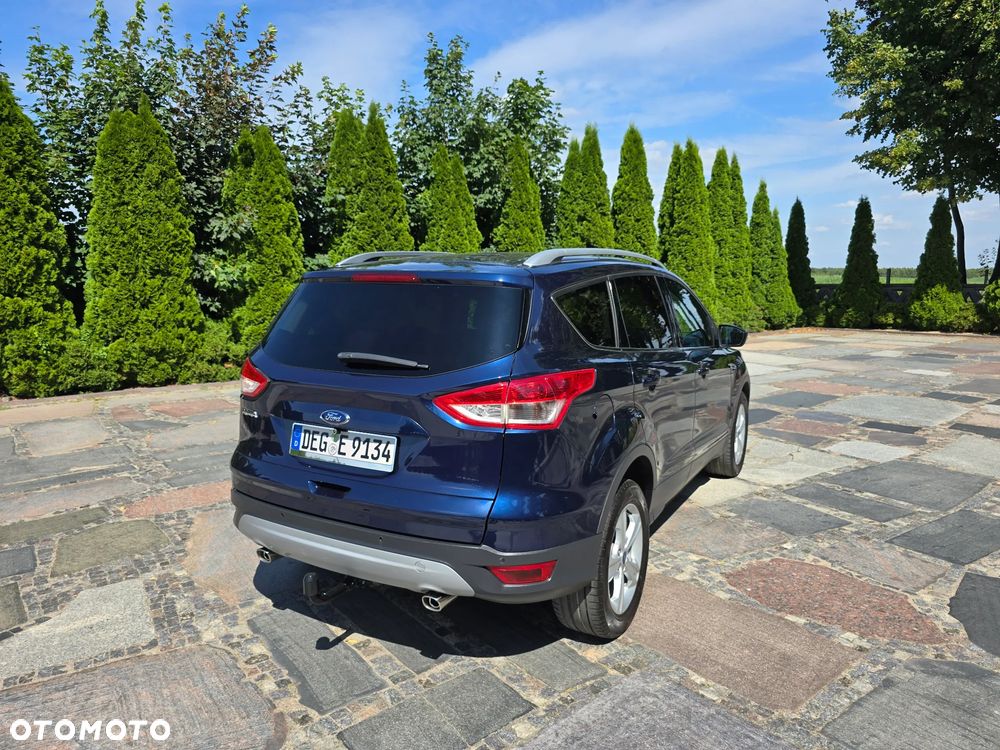 Ford Kuga 1.6 EcoBoost 2x4 Titanium - 27