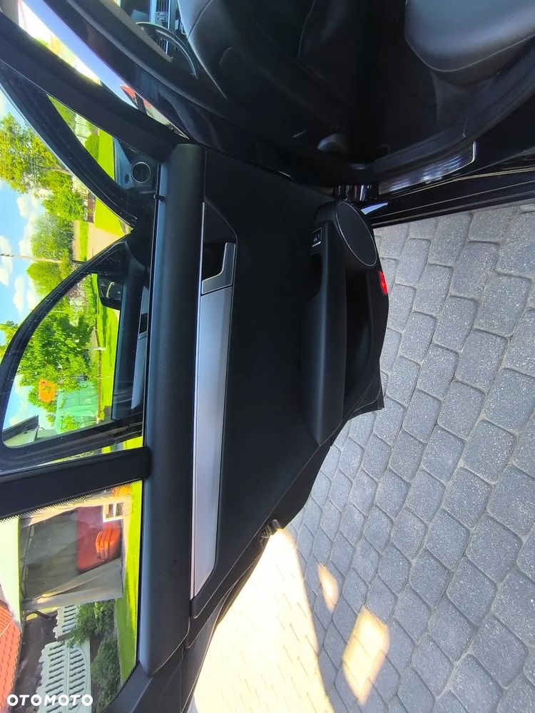 Mercedes-Benz Klasa C 300 CDI BlueEff 4-Matic Elegance - 10