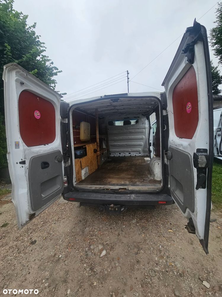 Opel Vivaro - 12